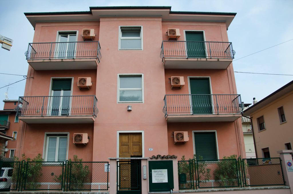 Residence Verona Inn Extérieur photo