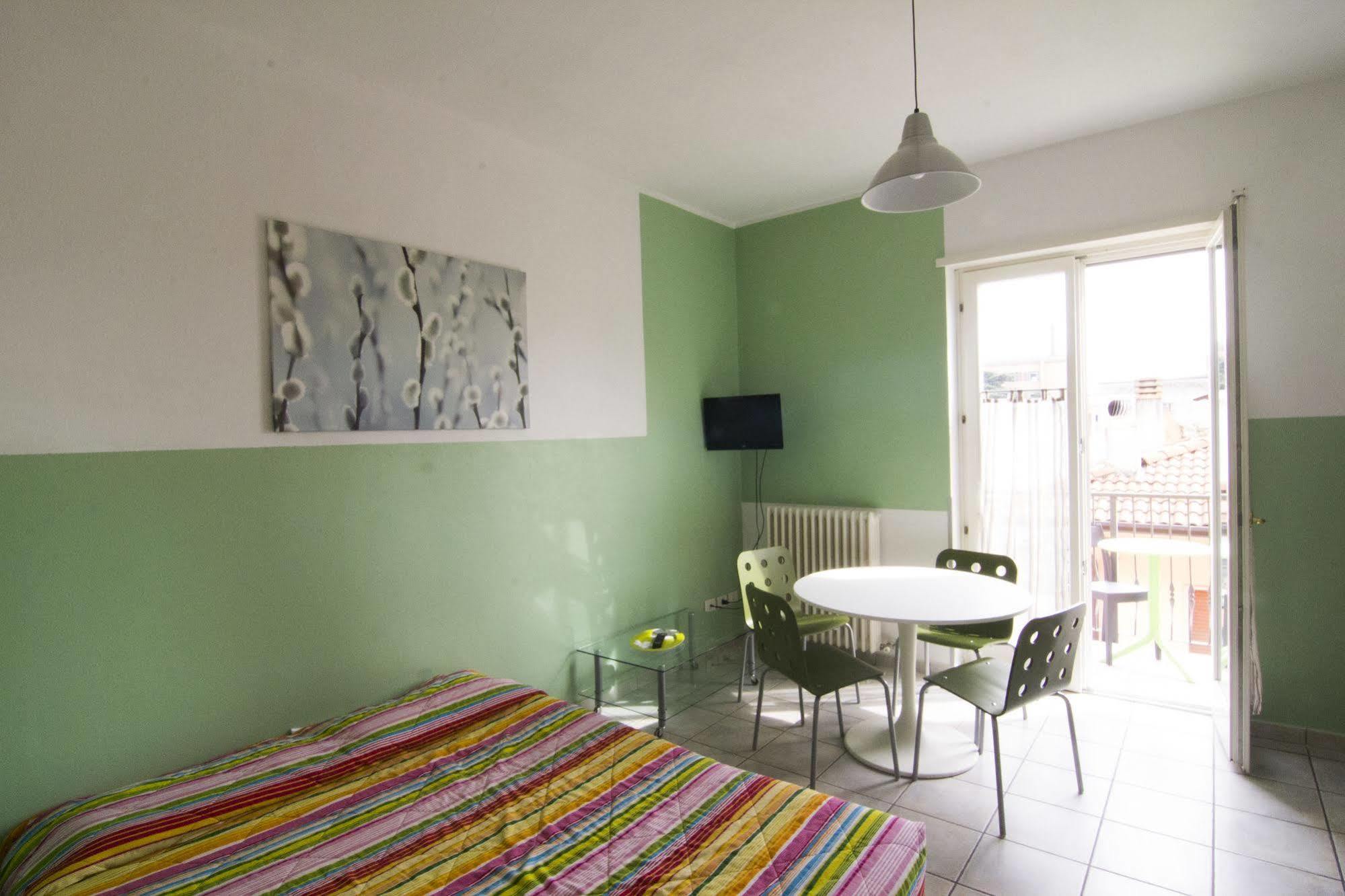 Residence Verona Inn Extérieur photo